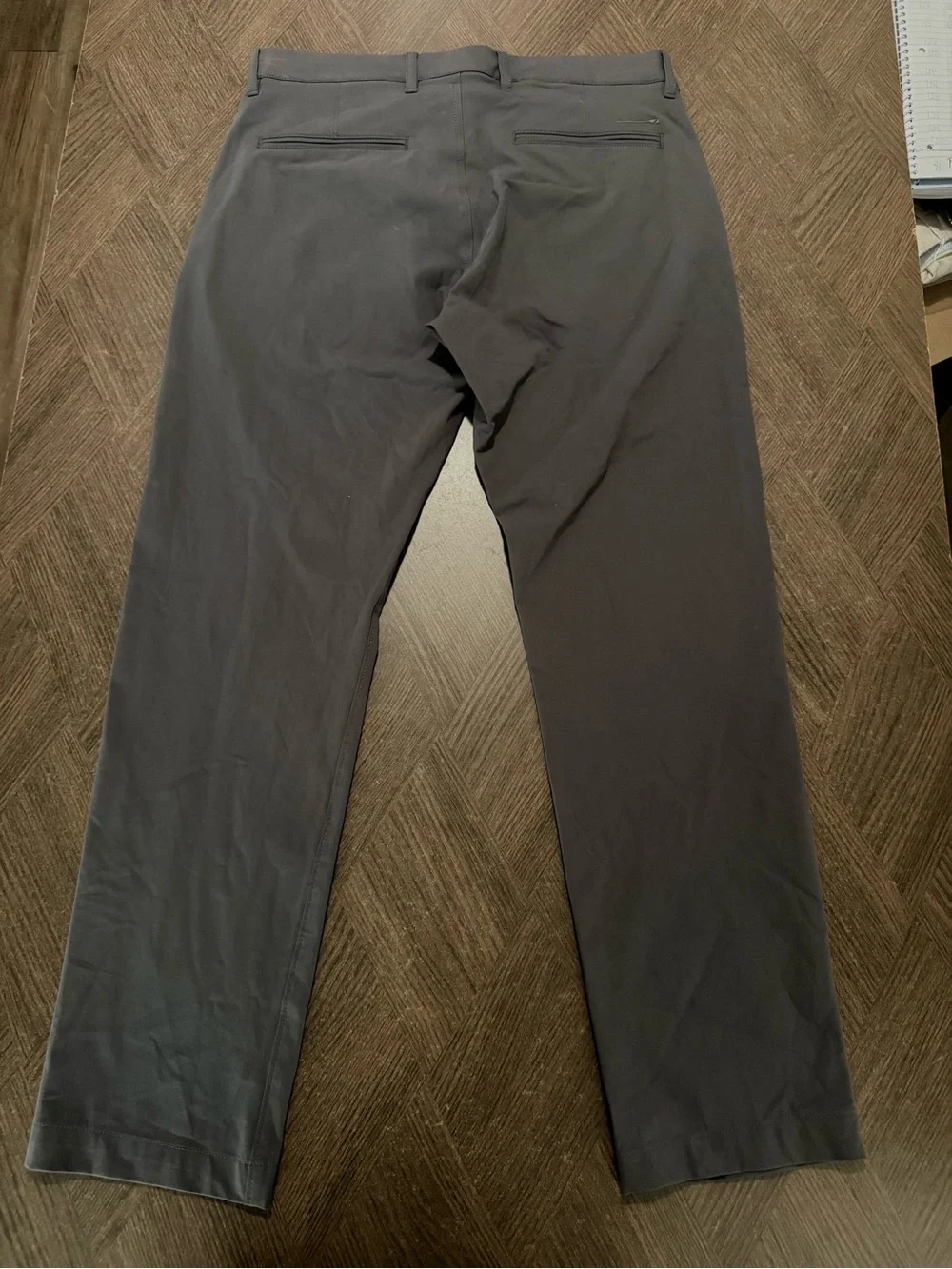 J. Crew Men's Charcoal Gray Athletic Tech Pants w/Stretch 30x30